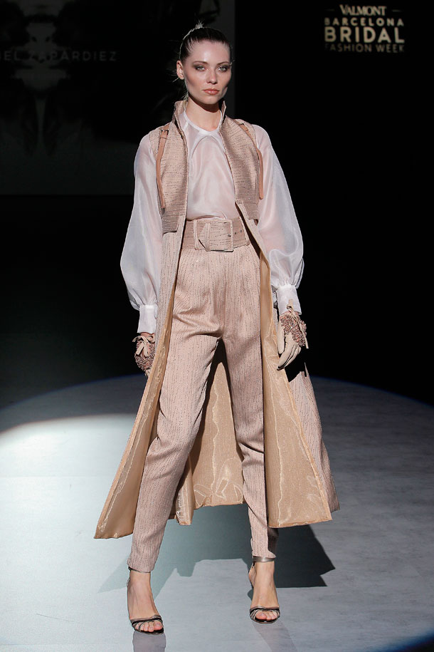 ilovebrides.pt Isabel Zapardiez Coleção 2020 Vestidos de Festa e Cerimónia